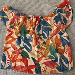 SMYM Chiquita top bright blooms sz S